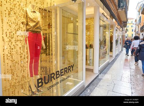 burberry shop verona|boutiques in verona italy.